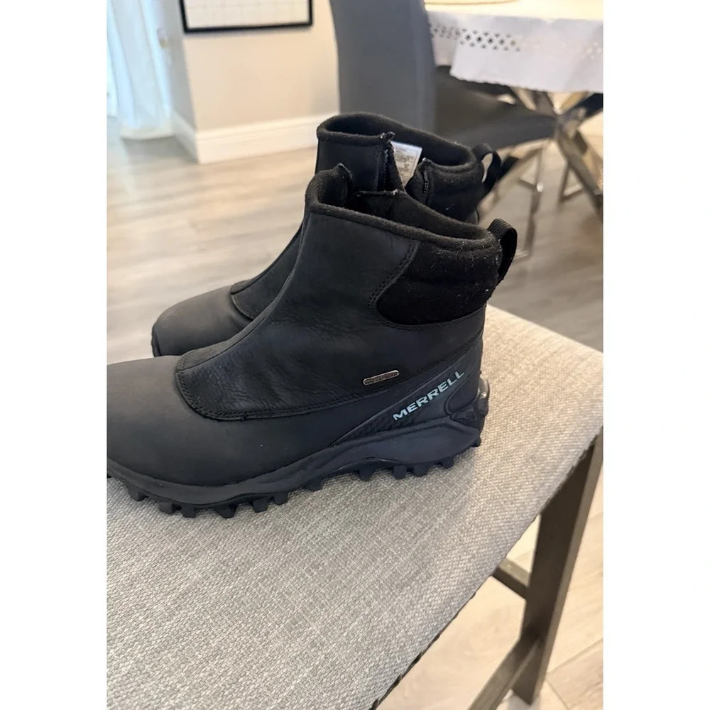 Merrell Winter Boots Womens 7.5 Black Excellent Waterproof J035090 Hiking Zip